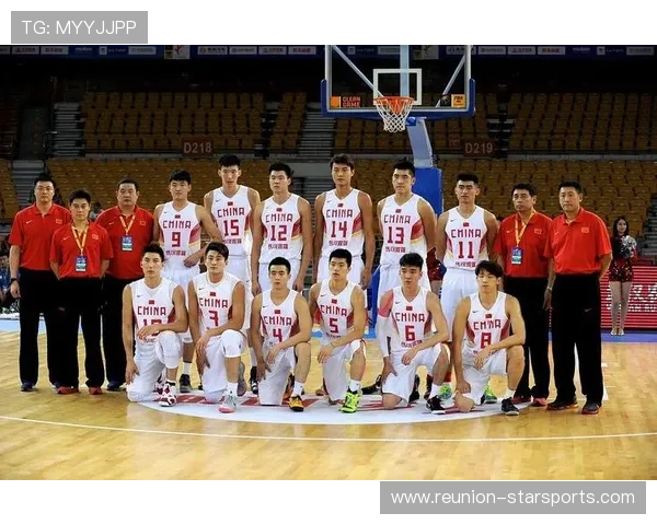 中国男篮奋力拼搏逆袭美国队晋级世界杯四强历史性突破