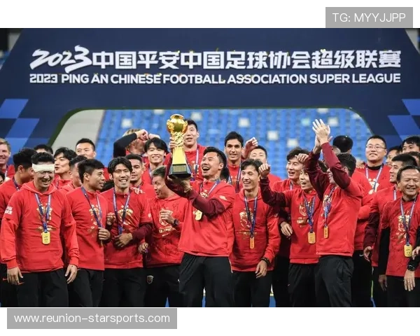 推荐几款优质足球网站助你获取最新赛事资讯和足球动态